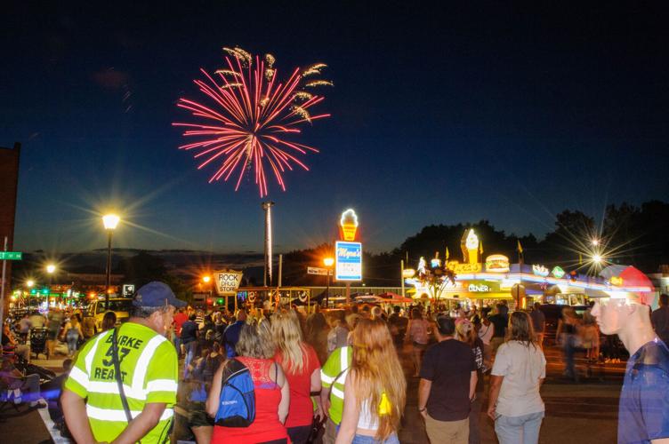 hickory crawdads baseball july 4th fireworks