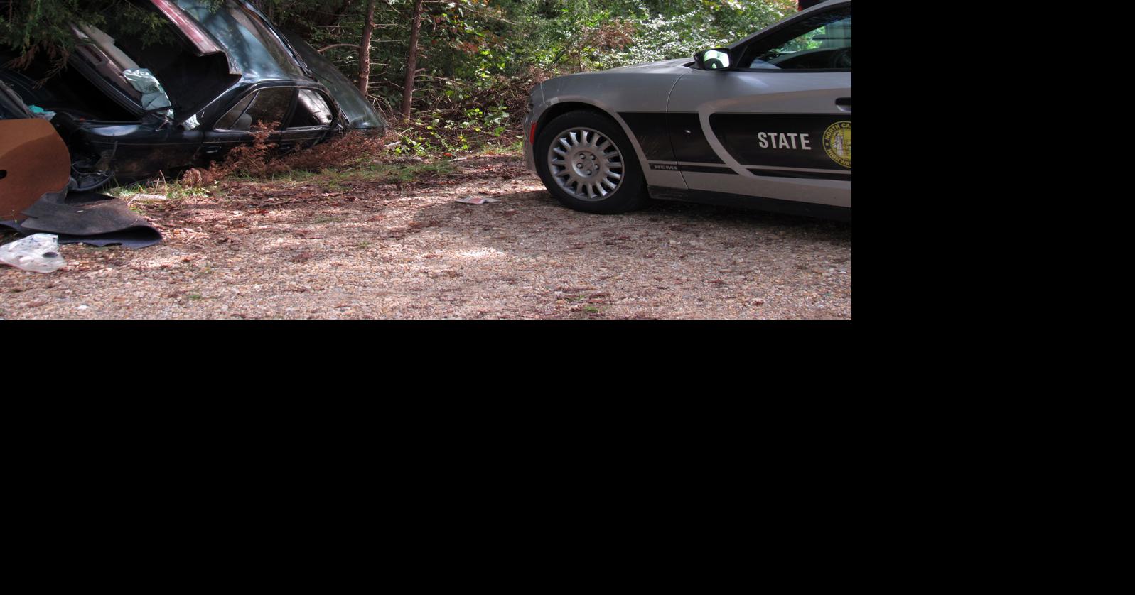 IMAGE One slightly injured in Marion wreck