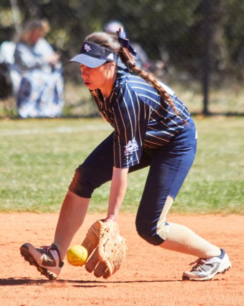 Former Lady Titans wrap up stellar college softball campaigns
