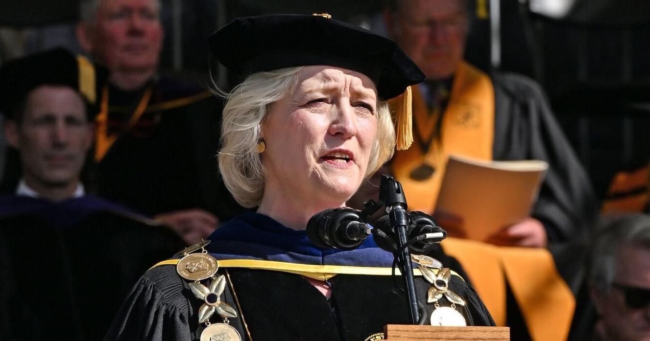 No confidence vote on Wake Forest President fails - Vimarsana News