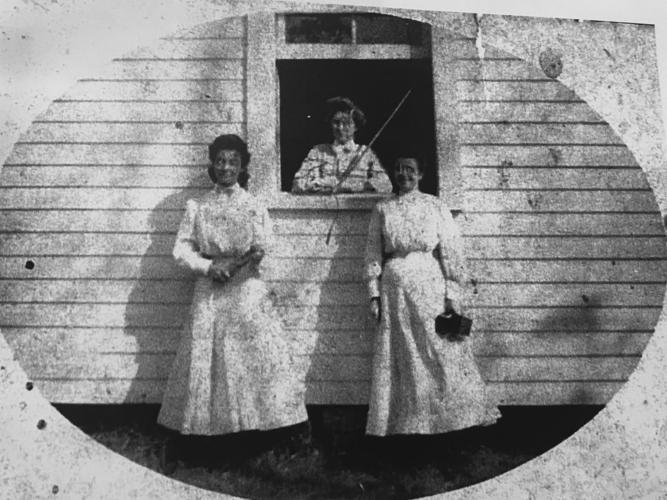 Days Long Past: Glenwood High School alumni release second book