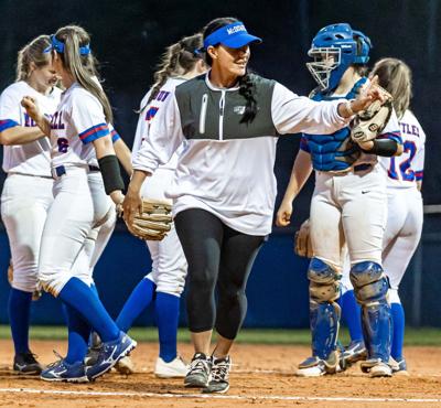 Lady Titans drop pair of conference games