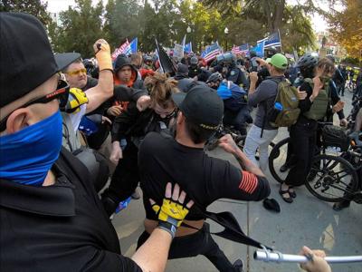 US-NEWS-CALIF-EXTREMISTS-SA