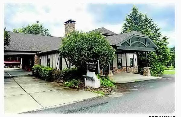Old Fort buys property for new town hall