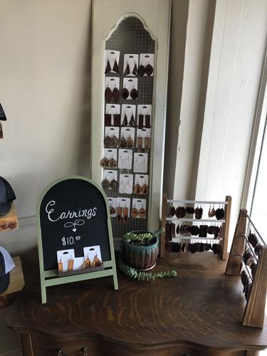 T&S Headwear now open in downtown Marion