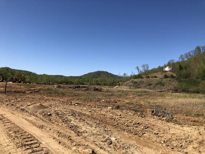 Officials break ground for new Holiday Inn Express