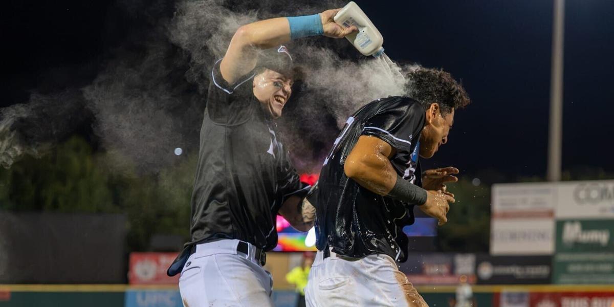 'Dads Tie Record with 15th Straight Win