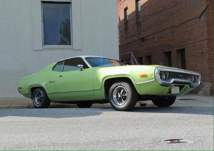 Clean green machine: Mostiller family's 1972 Plymouth Satellite Sebring