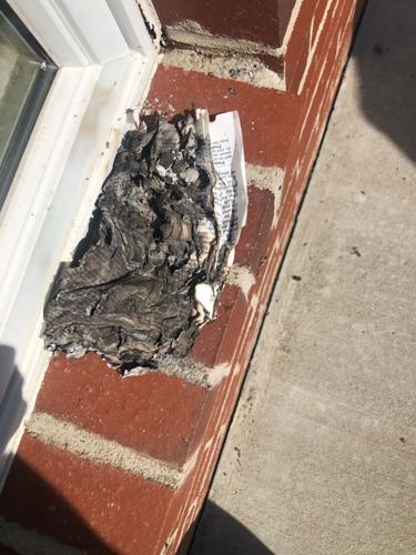 050822-mnh-news-prayerpooper-p1