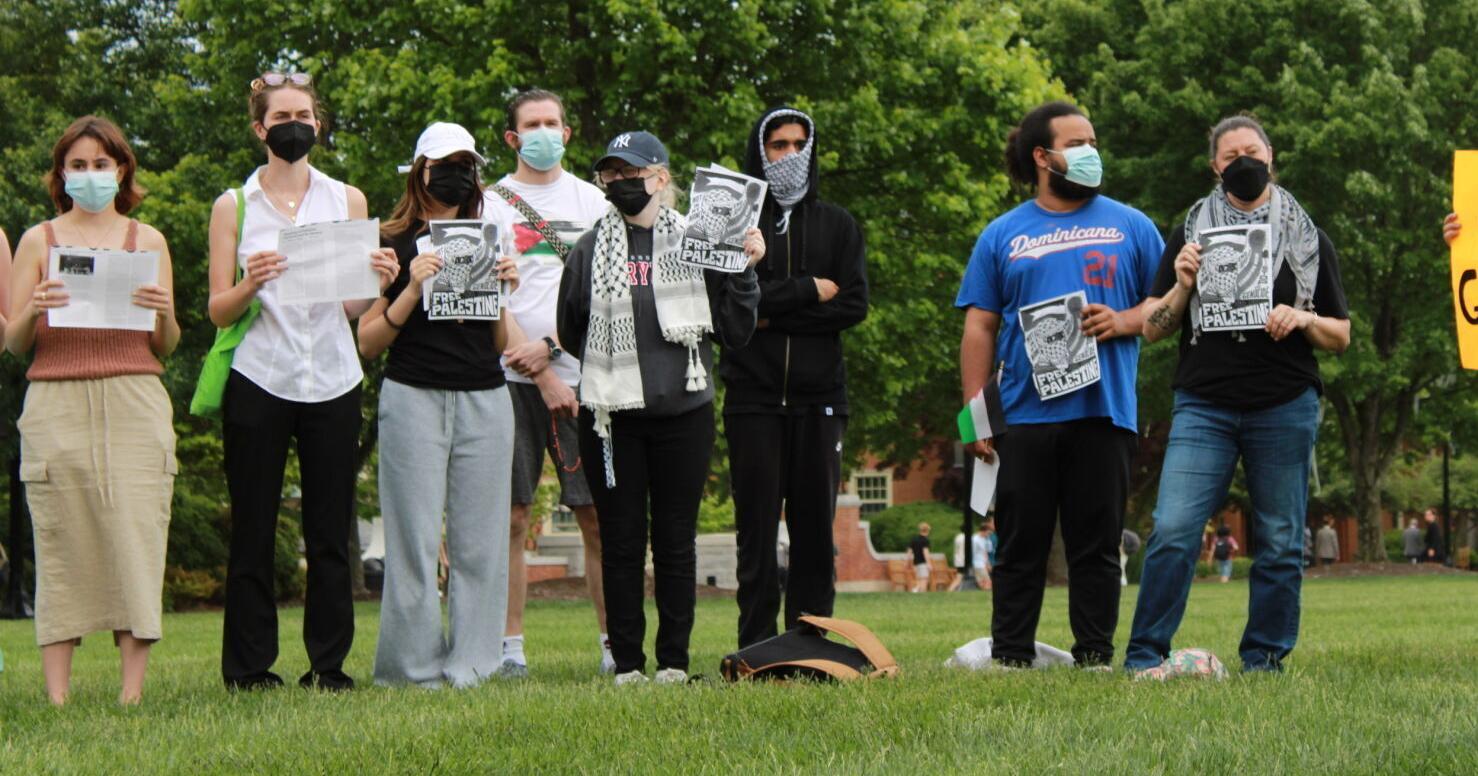 Wake Forest students begin pro-Palestinian protest - Vimarsana News