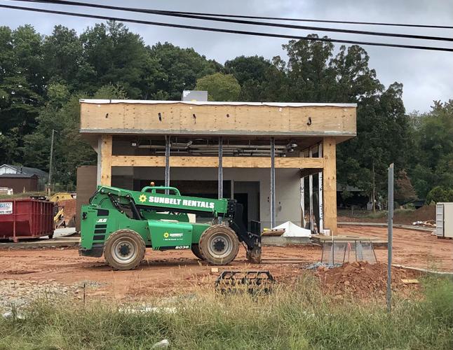 New Domino’s Pizza for Marion coming to old Moondoggy’s site