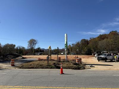 Mayor: Old Fort to get Dunkin' Donuts, new BP station