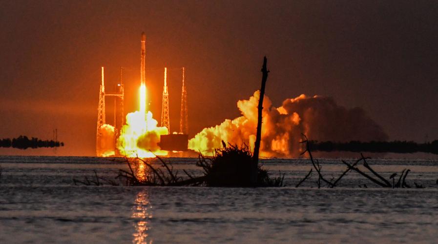 Launch of a SpaceX Falcon 9 rocket carrying 29 Starlink broadband satellites into low-Earth orbit on Mission 10-35. The rocket