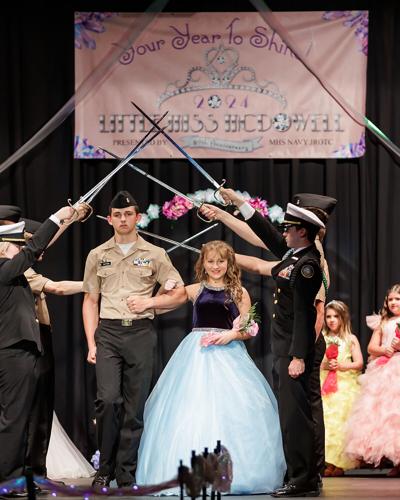 4 MISS CONGENIALITY LITTLE MISS MCDOWELL-BLUERIDGELOVESTORIES (1).jpg