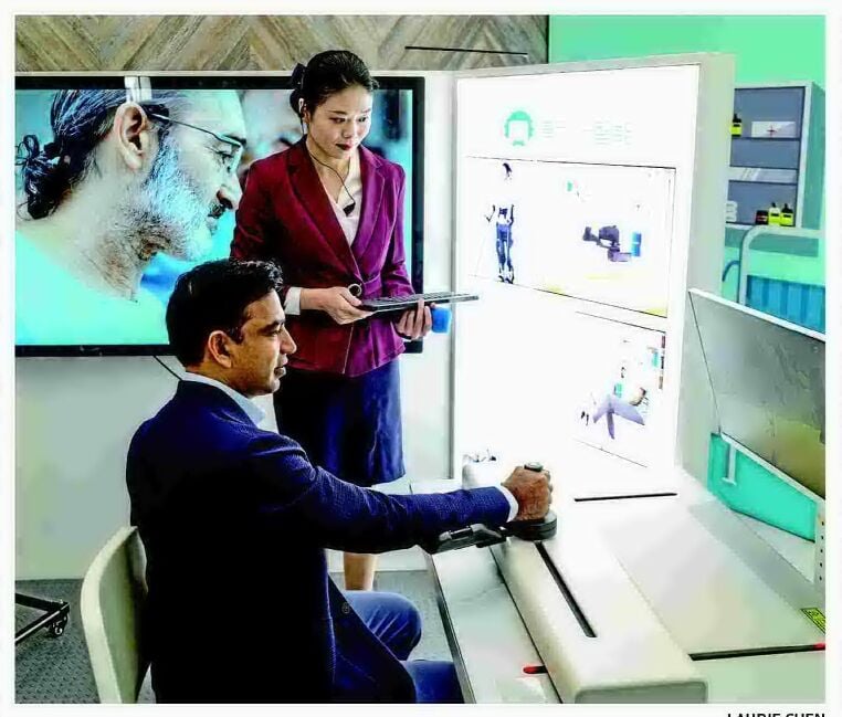 Tech pros flock to China amid innovation race
