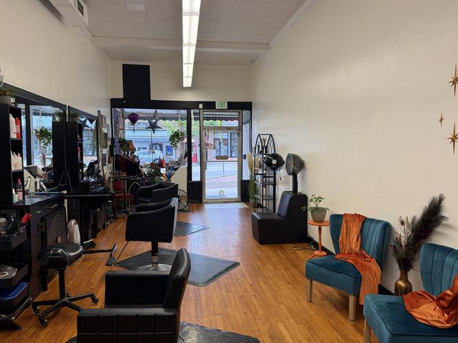 Bella Donna salon 2.jpeg