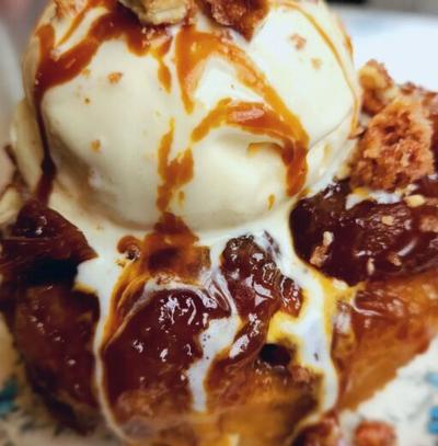 Black Magnolia Southern Patisserie