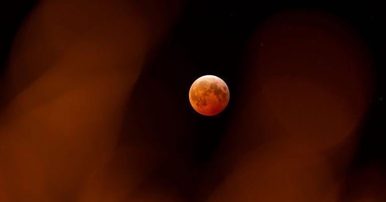 A blood moon is rising in western North Carolina. Here's when you should look up