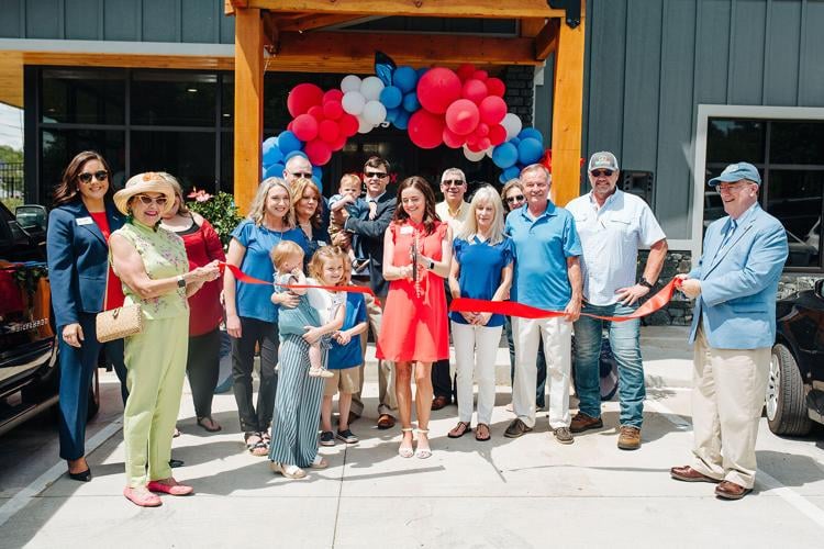 RE/MAX real estate now has new office in Marion