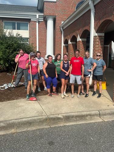 Days of Service 2 Pleasant Gardens Elem.JPEG