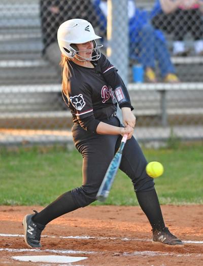 031825-bunker-hill-@-maiden-girls-3.jpg