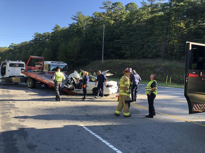Update: Wreck on U.S. 221 North results in seven people injured