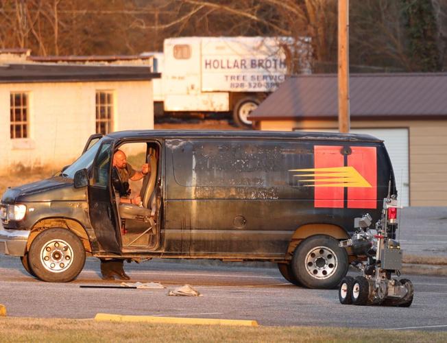 021426-hdr-news-bombsquad-p3