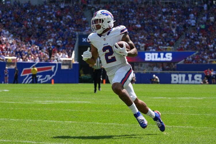 FOOTBALL-NFL-BUF-CAR/