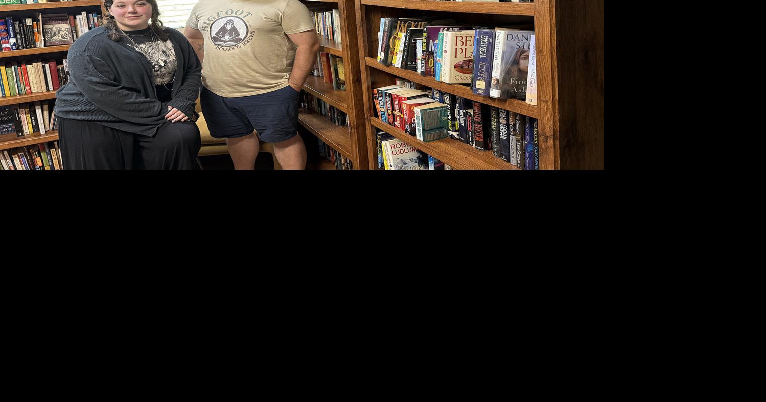 Marion bookstore expanding, selling vinyl records and more used books