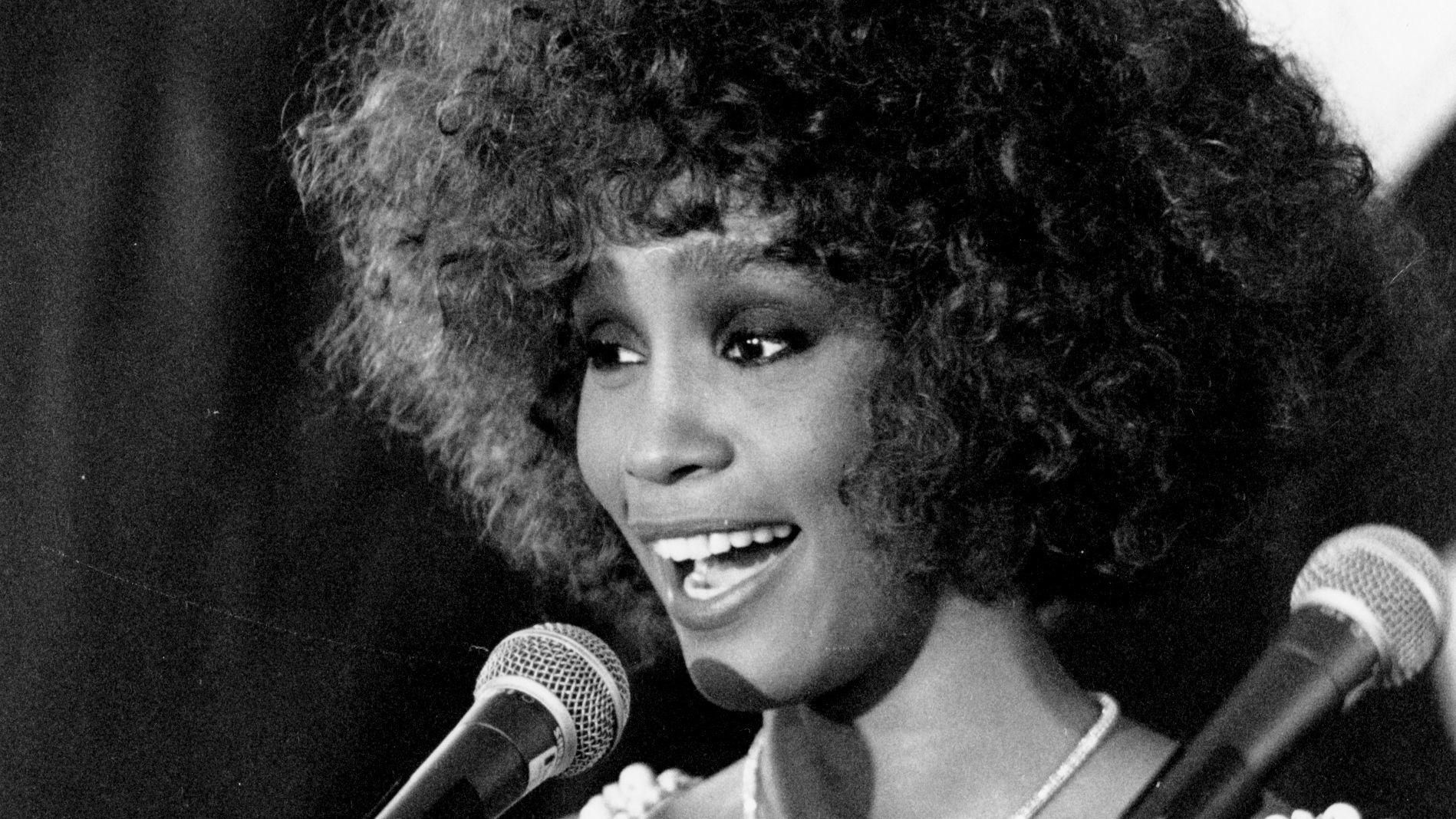 Photos: Whitney Houston Through The Years