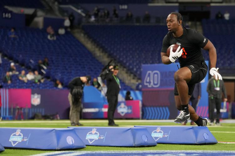 FOOTBALL-NFL/ Kaytron Allen