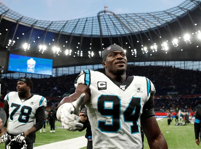 FOOTBALL-NFL-CAR-TB/
