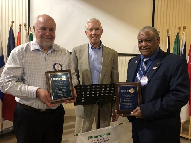 Rotary Club of Marion installs new officers, presents awards