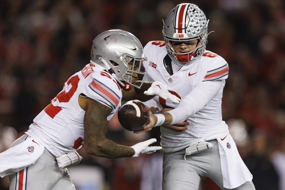 College Football Playoff rankings: Ohio State opens in top spot, Georgia  No. 2