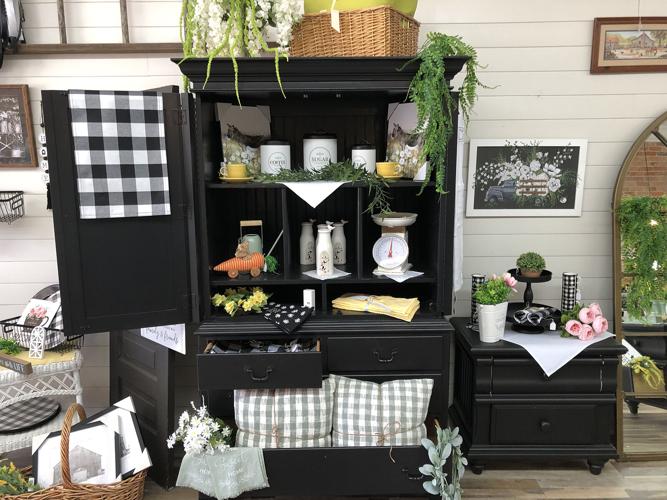 Magnolia Marketplace offers all kinds of attractive home décor
