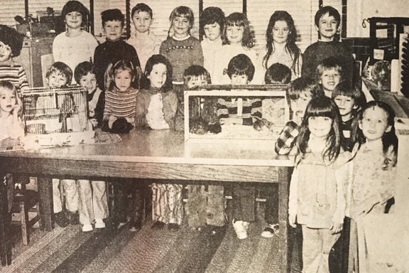 8 Archives-Kindergarten students.JPG