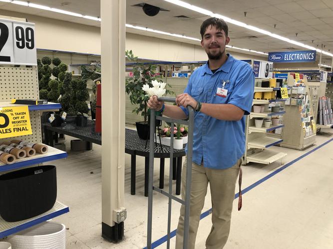 081524-mmn-news-roses-p2