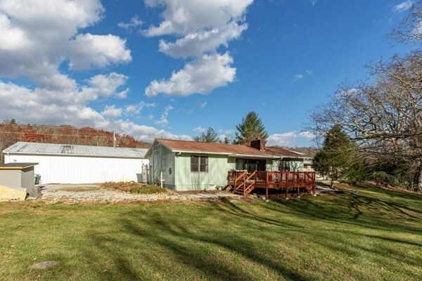 3 Bedroom Home in Burnsville - $749,000