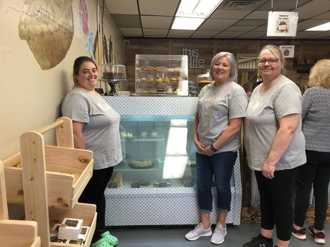 Marion looking back 4.jpg