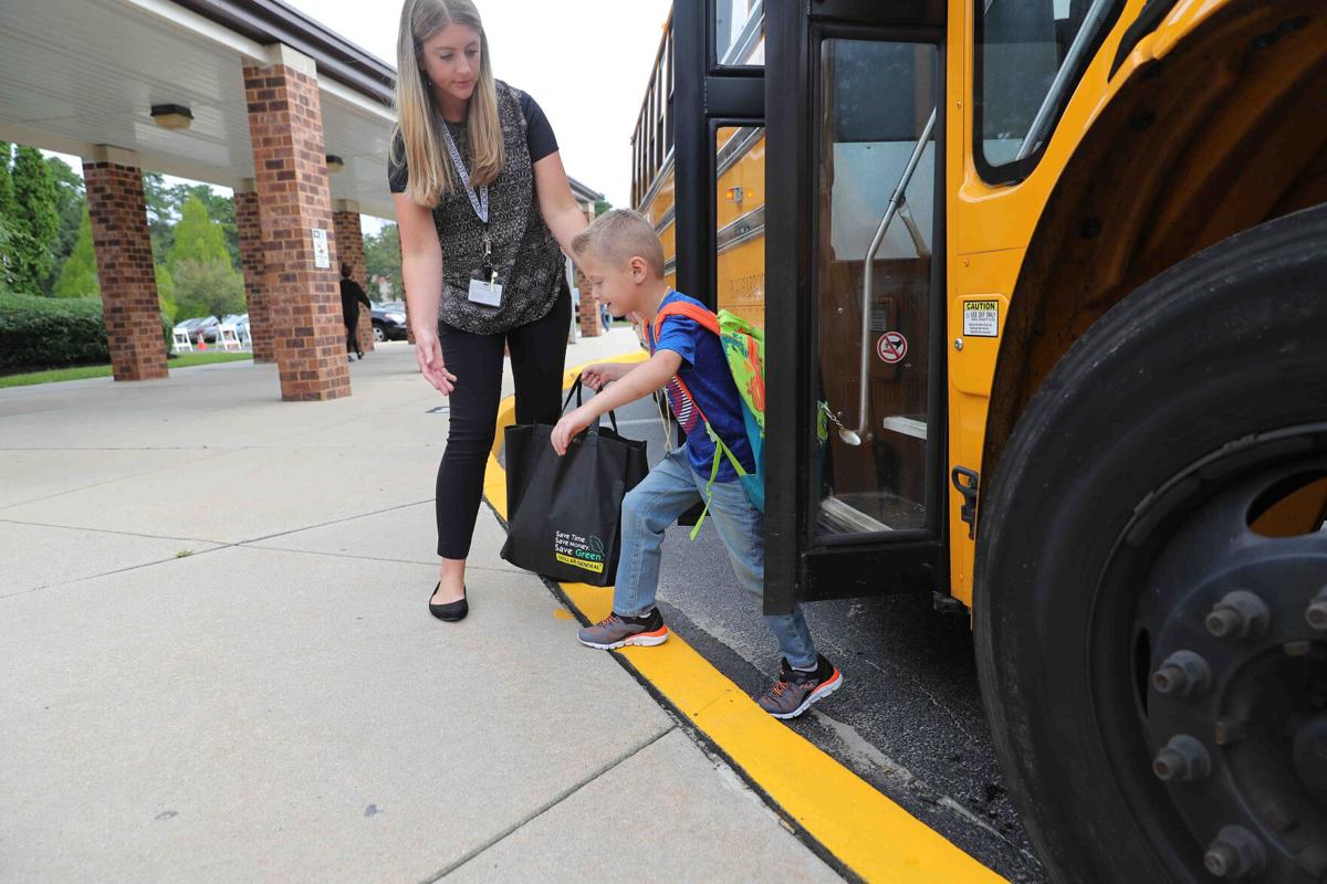 First day of School of Smithville Elementary School