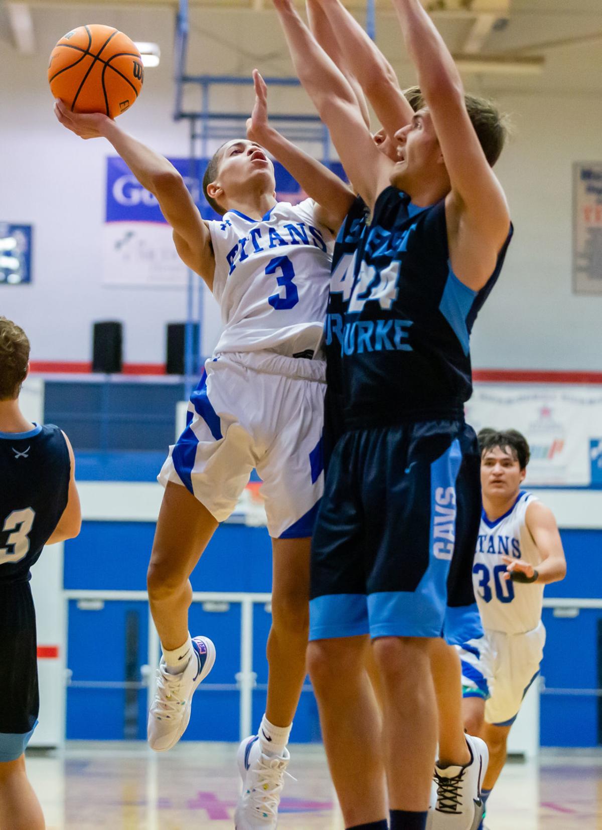Titans Edge East Burke For 1st Win Sports Mcdowellnews Com