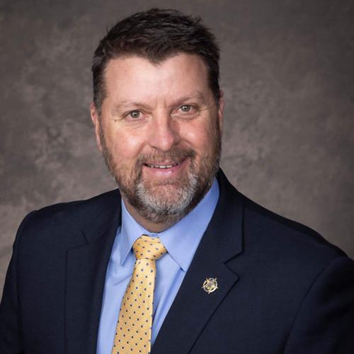 Dennis Tipsword Jr., R-Metamora