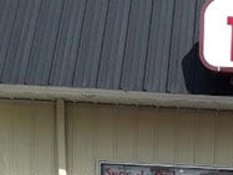 Tri Cities Pets Joins Mcdowell Chamber Latest Headlines Mcdowellnews Com