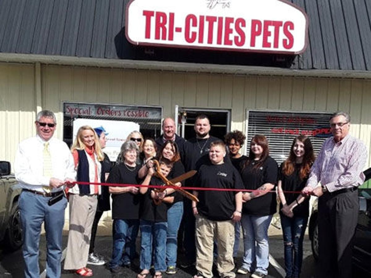 Tri Cities Pets Joins Mcdowell Chamber Latest Headlines Mcdowellnews Com