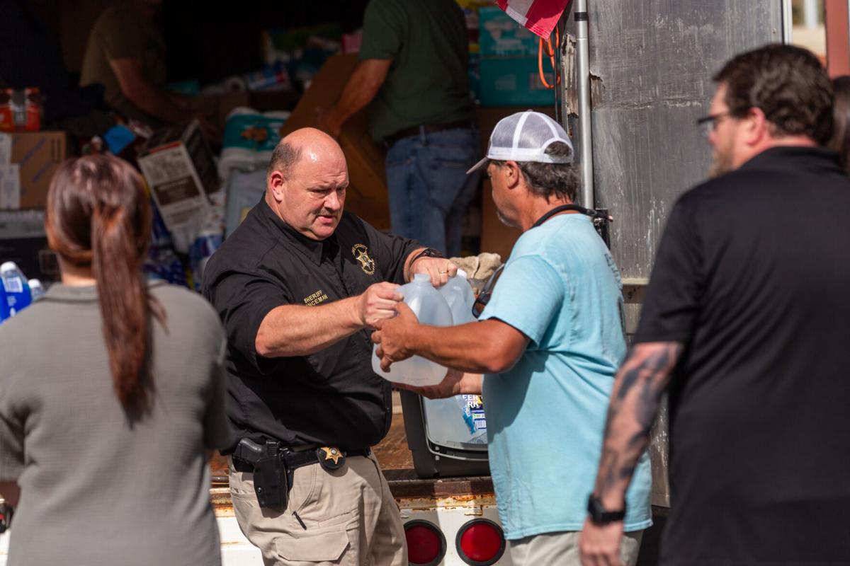 100124-hdr-news-Helenerelief