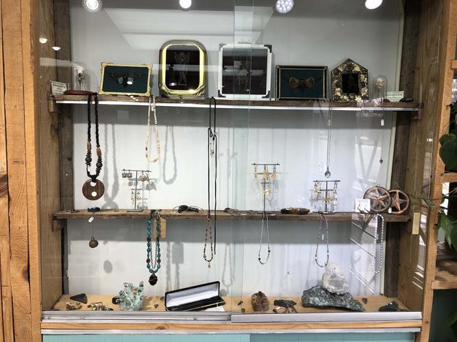 Diamond Thieves returns to Marion with new shop