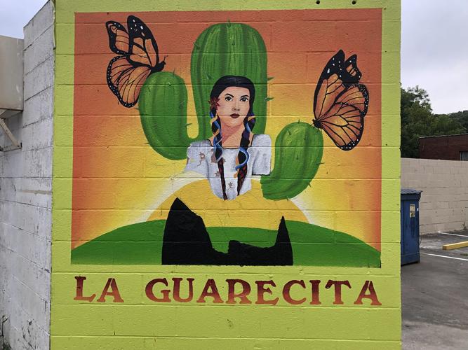 Marion looking back 13.jpg