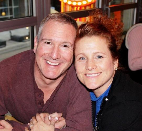 021426-hdr-news-radiolove-p6