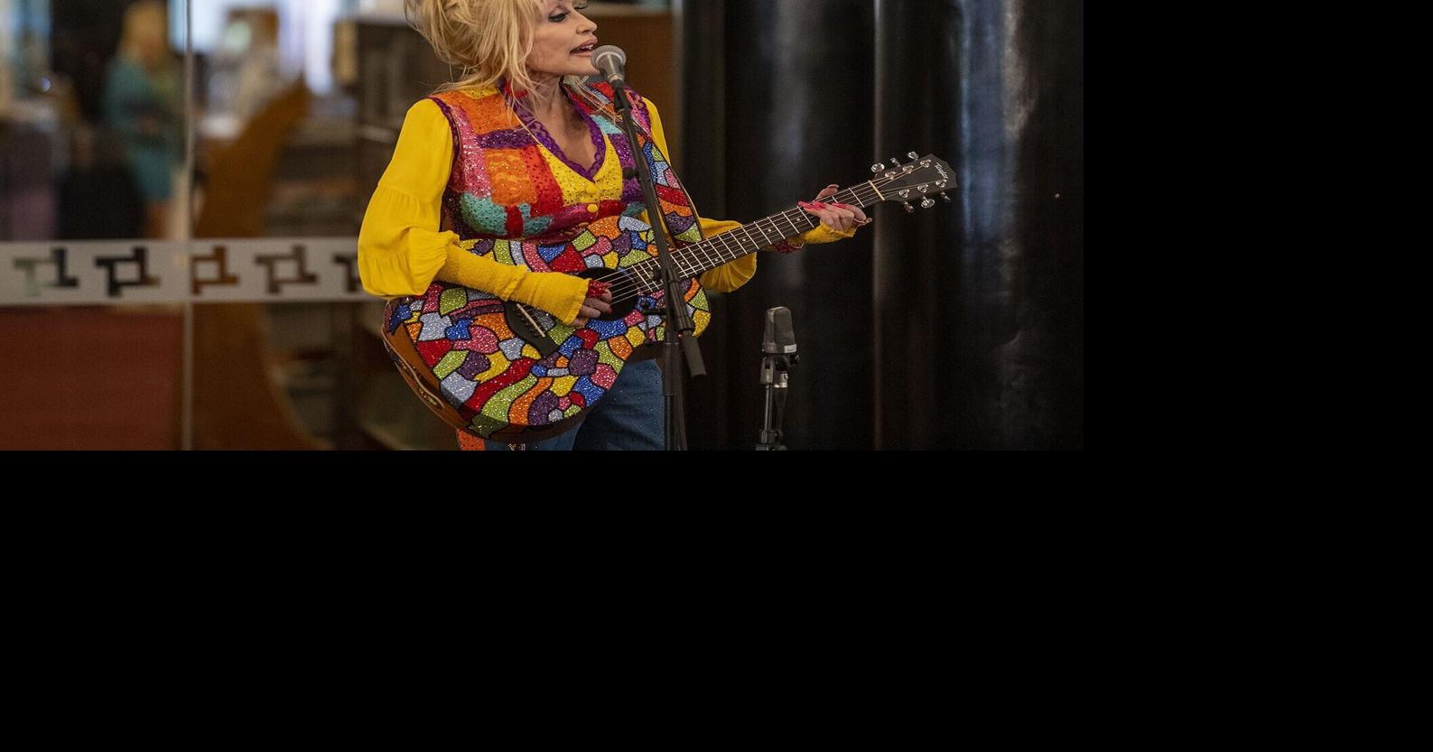 Attendees remember Dolly Parton's 1976 performance at East Burke High School