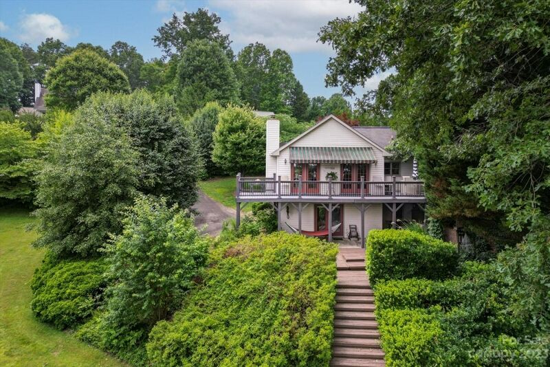 3 Bedroom Home in Nebo - $825,000